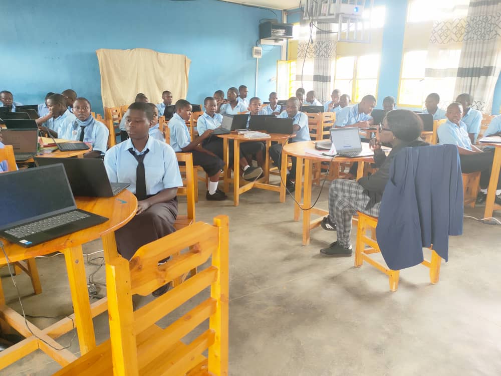  Kahoot en classe de français au TTC Mbuga