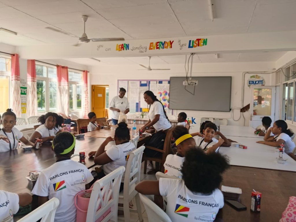 Seychelles: Rencontre De Clubs Francophones