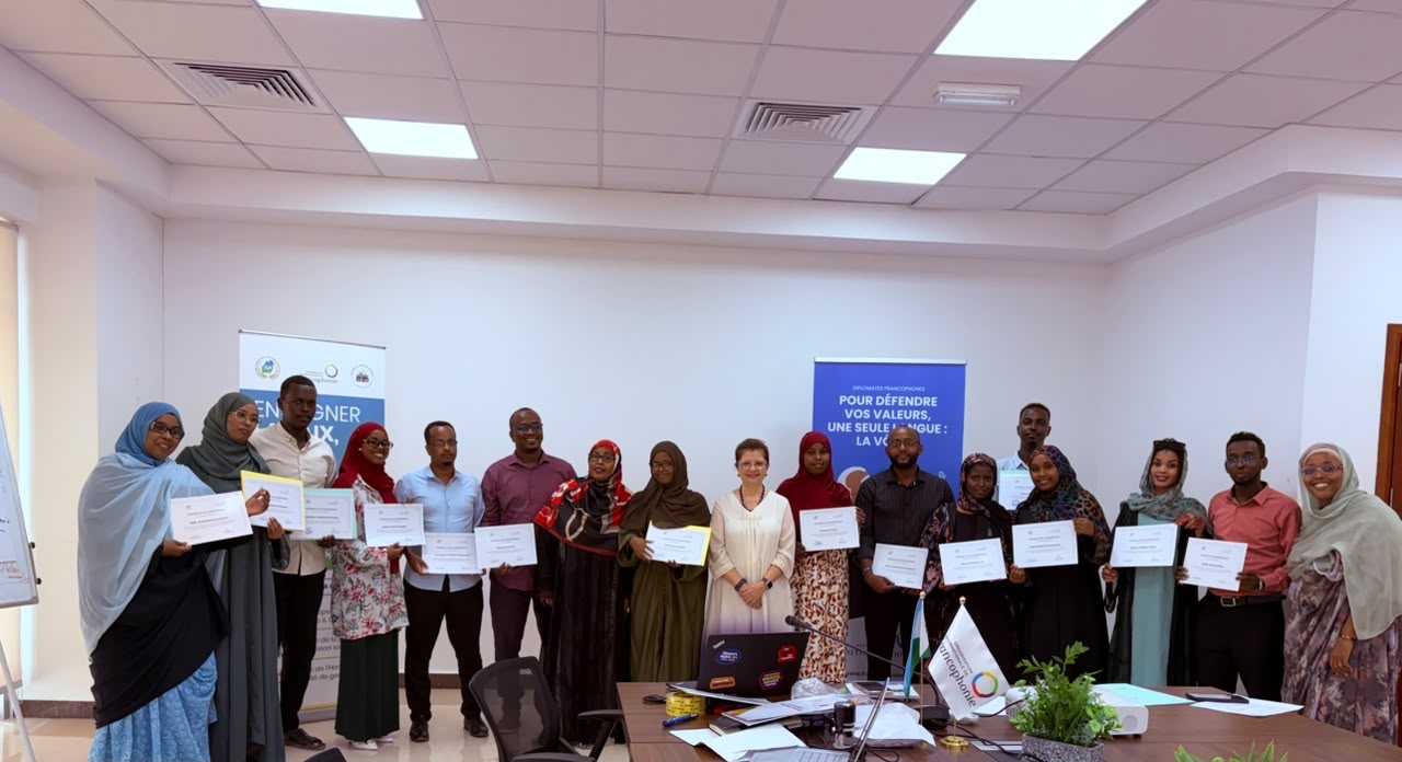Djibouti : 14 enseignants formés à l’intégration des valeurs de paix et de développement durable dans l’enseignement du français